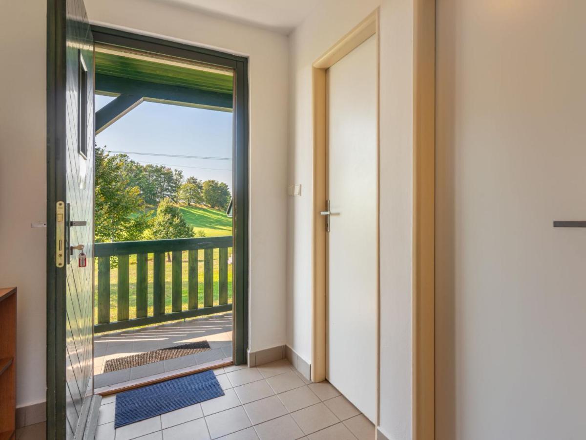 Holiday Home Holiday Hill 58 By Interhome Cista  外观 照片