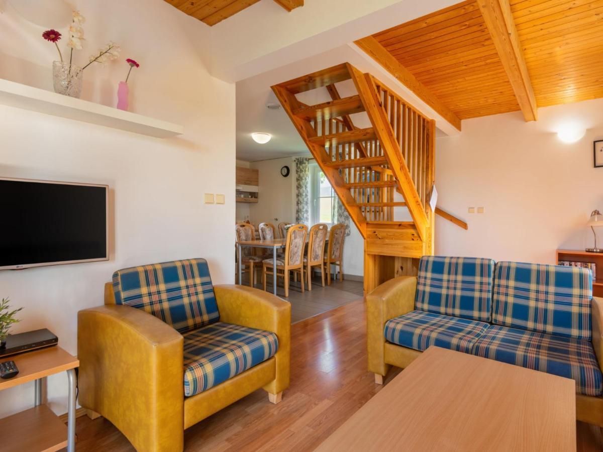 Holiday Home Holiday Hill 58 By Interhome Cista  外观 照片